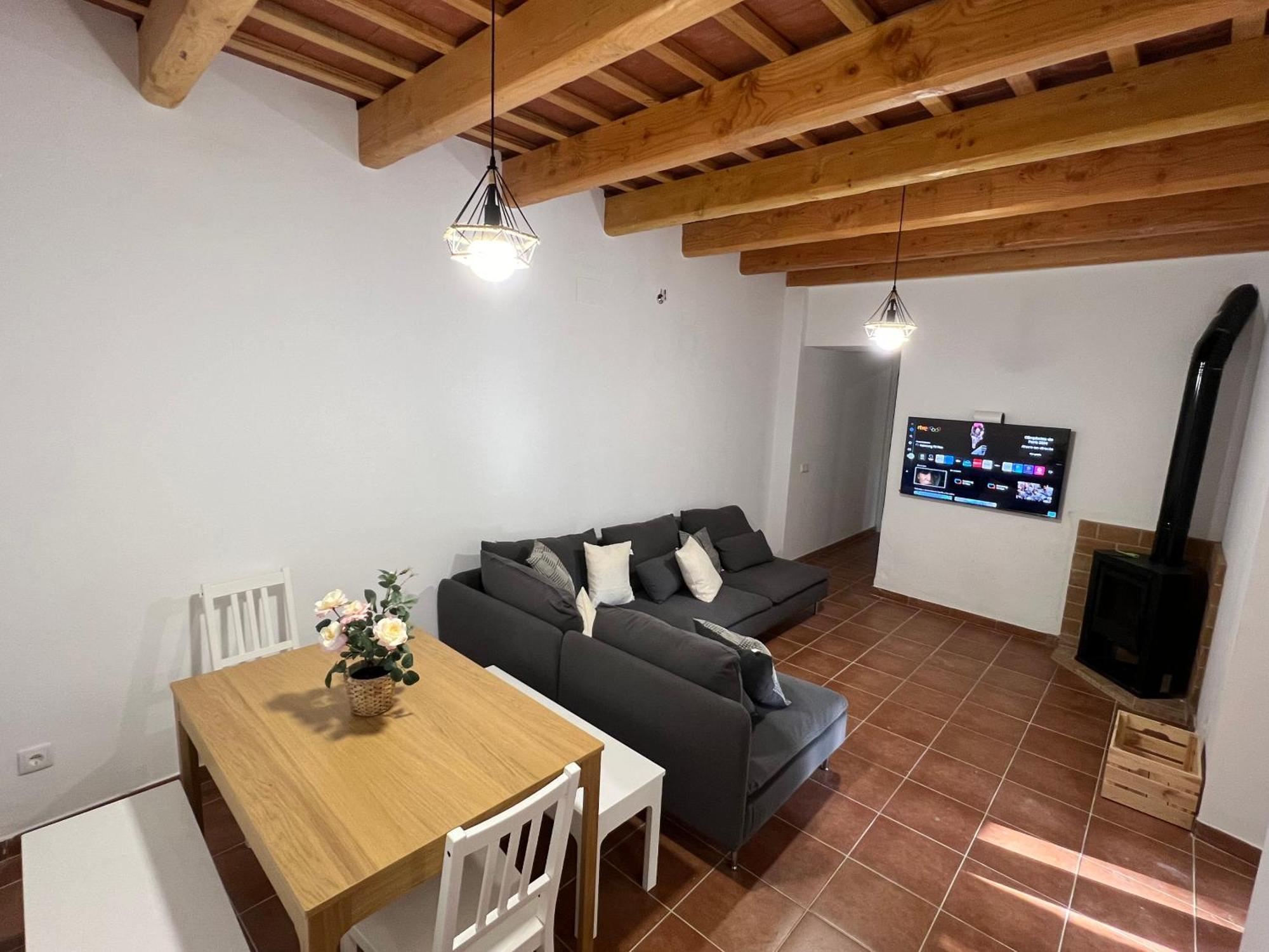 Casa Rural Can Ricos - El Mirador Del Montseny Vallgorguina Exteriör bild